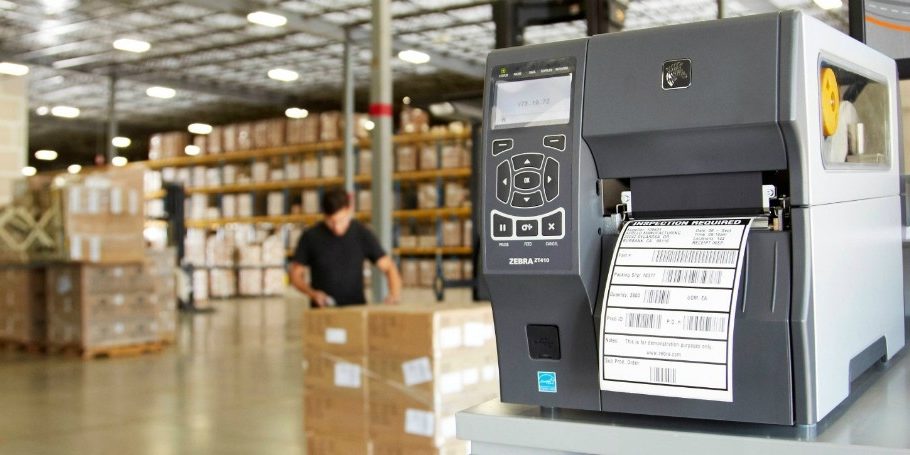 Maximalizujete provozuschopnost a produktivitu svých tiskáren? Spolehněte se na spotřební materiál Zebra!